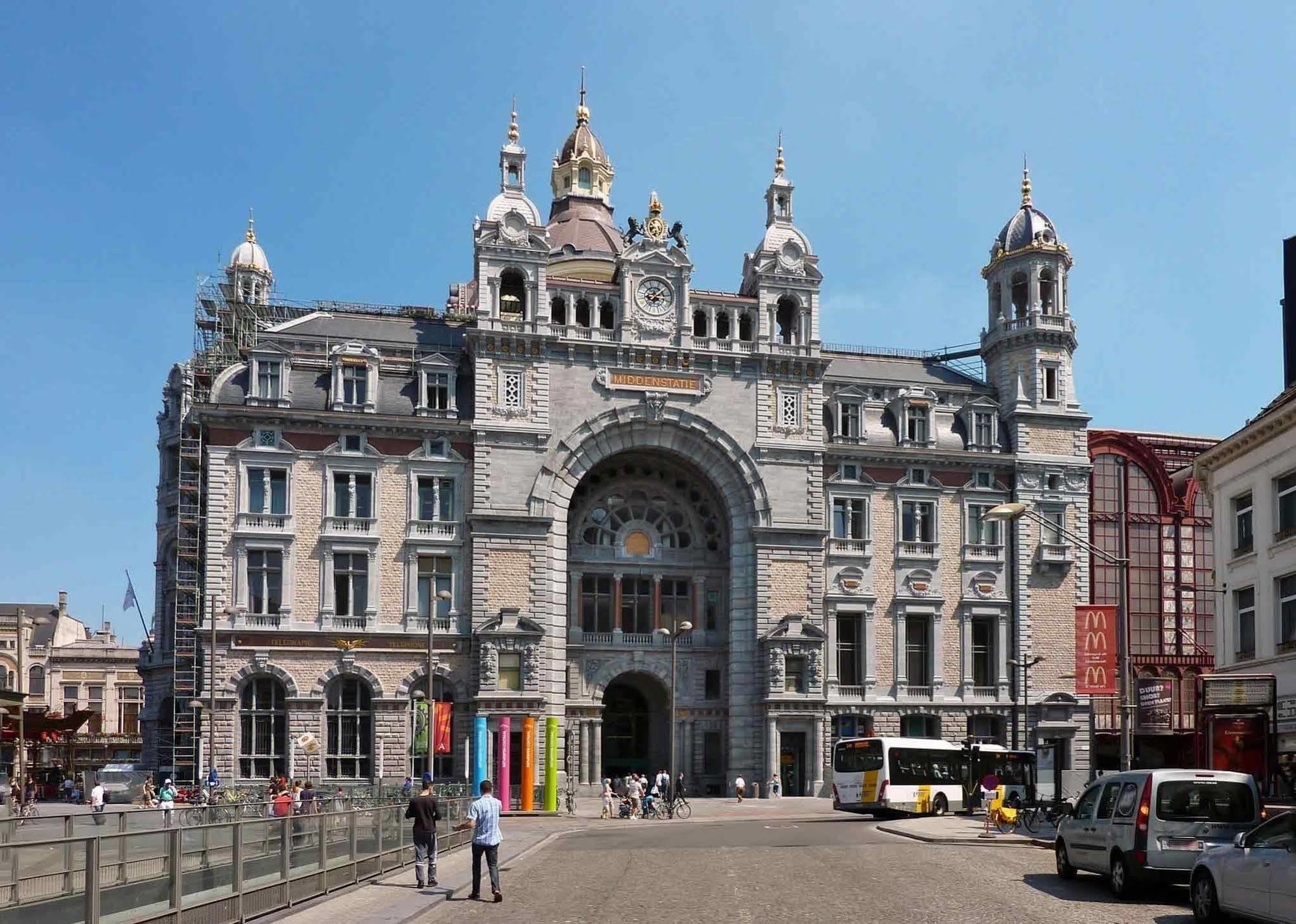 Ibis Budget Antwerpen Centraal Station Hotel Exterior photo